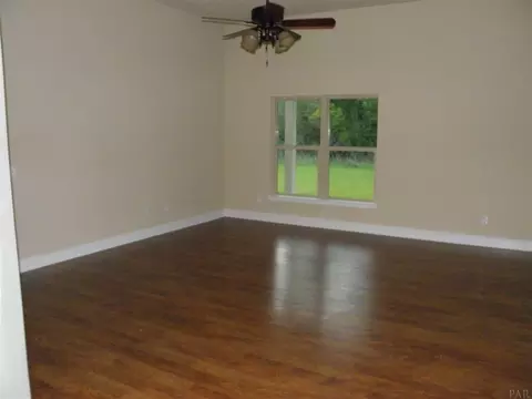 7940 Silver Maple Dr, Milton, FL 32583 photo 4