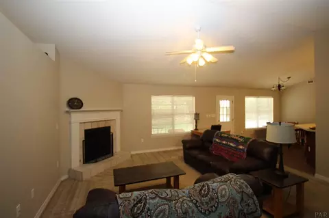 4134 Willis Way, Milton, FL 32583 photo 4