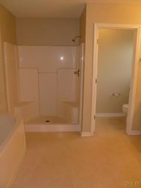 5801 Michael Dr, Milton, FL 32583 photo 6