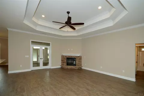 4010 Manchester Ct, Pace, FL 32571 photo 9