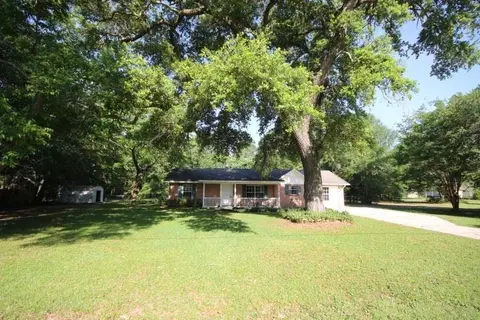 5175 Oakleaf Dr, Pace, FL 32571 photo 1