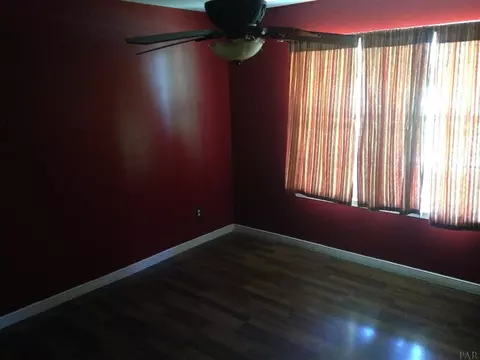 4734 Timberland Dr, Pace, FL 32571 photo 4
