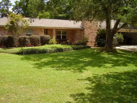 4122 Williamson Ln, Pace, FL 32571 photo 3