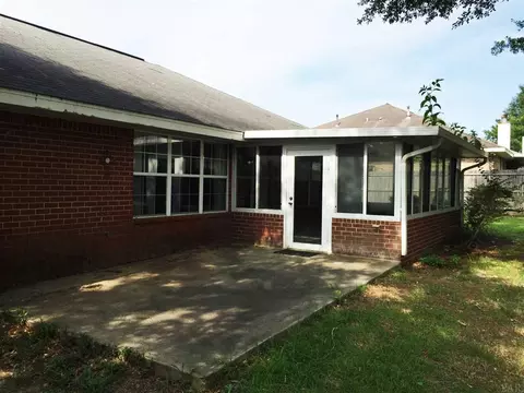 Undisclosed, Cantonment, FL 32533 photo 12