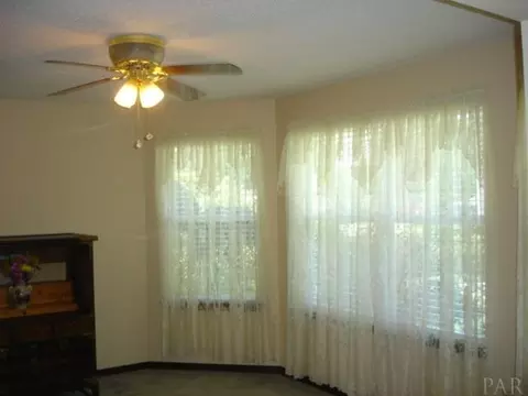 5772 Dove Dr, Pace, FL 32571 photo 14