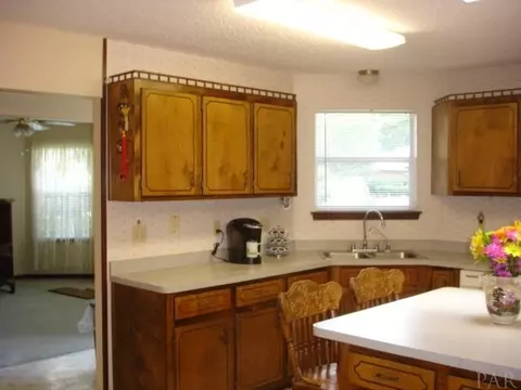 5772 Dove Dr, Pace, FL 32571 photo 9