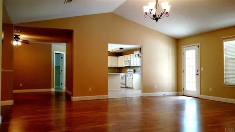 1759 Condor Dr, Cantonment, FL 32533 photo 4