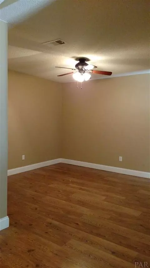 1759 Condor Dr, Cantonment, FL 32533 photo 9