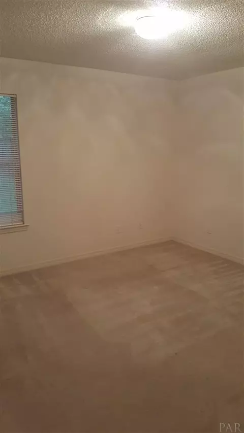 4698 Ridge Pointe Dr, Pace, FL 32571 photo 9
