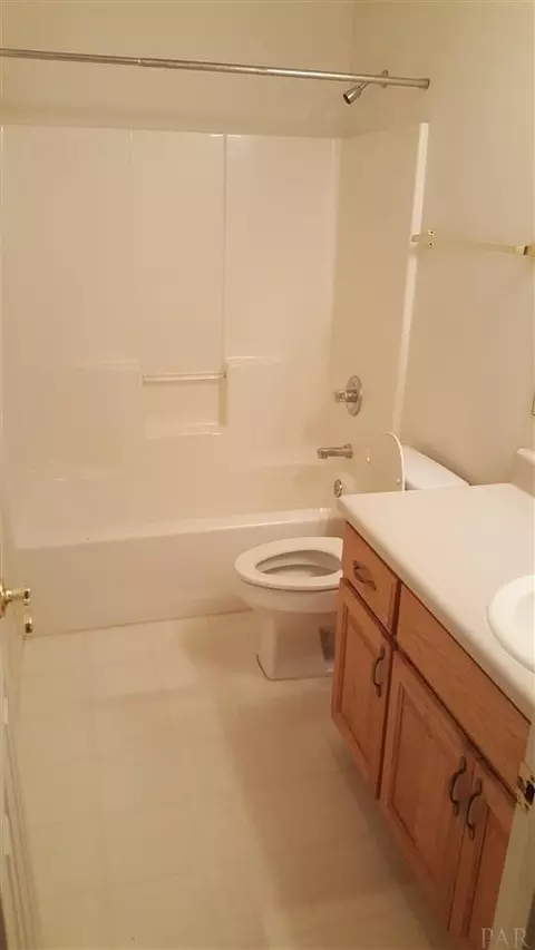 4698 Ridge Pointe Dr, Pace, FL 32571 photo 8