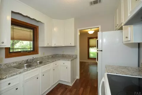 8685 Bailly Rd, Milton, FL 32583 photo 7