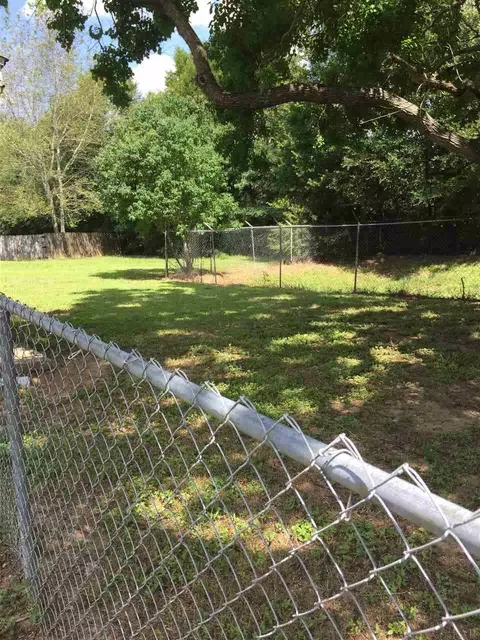1124 Grenelefe Dr, Cantonment, FL 32533 photo 12
