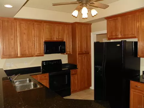 3144 Strathauer Rd, Milton, FL 32583 photo 8