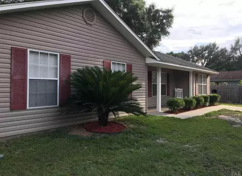 6209 Mohawk Trl, Milton, FL 32583 photo 1
