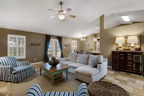 5230 Goshawk Dr, Milton, FL 32570 photo 2
