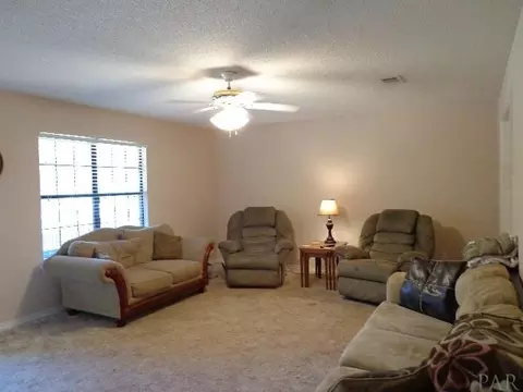 4885 Keyser Ln, Pace, FL 32571 photo 4