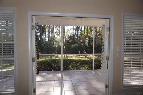 3051 Bentbrook Dr, Pace, FL 32571 photo 9