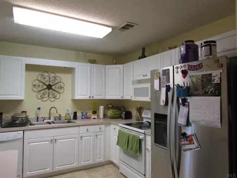 4285 Breezeway Cir, Milton, FL 32583 photo 6