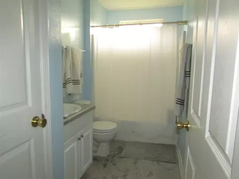4285 Breezeway Cir, Milton, FL 32583 photo 9