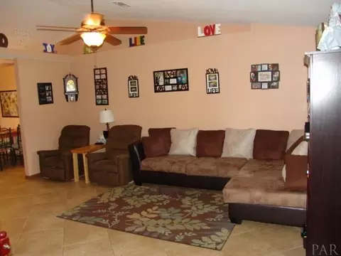 5338 Traci Dr, Milton, FL 32583 photo 9