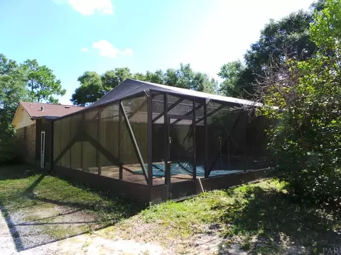 6091 Carroll Rd, Milton, FL 32583 photo 3