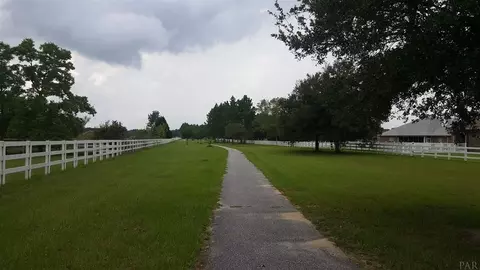 100 Mt Pilot St, Cantonment, FL 32533 photo 23