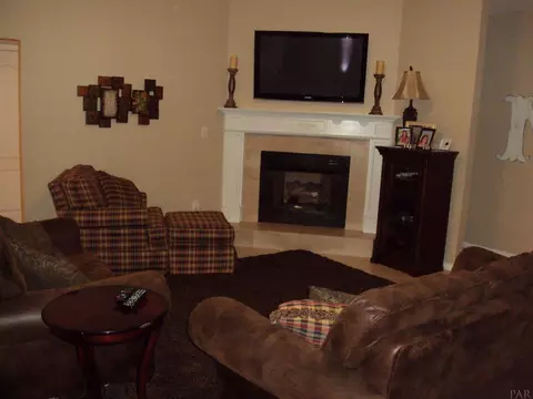 5682 Twin Creek Cir, Pace, FL 32571 photo 12
