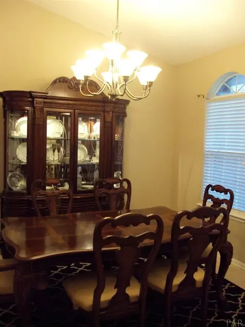 5682 Twin Creek Cir, Pace, FL 32571 photo 5