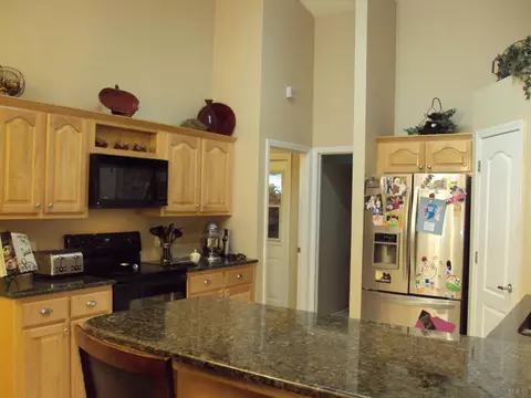5682 Twin Creek Cir, Pace, FL 32571 photo 3