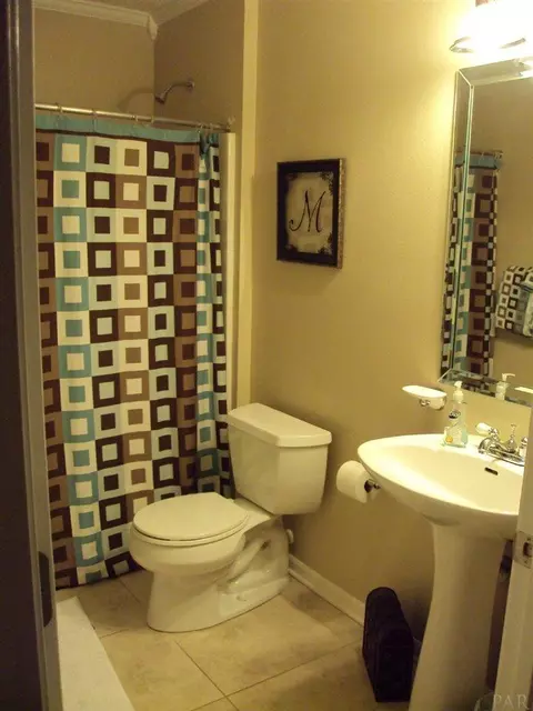 5682 Twin Creek Cir, Pace, FL 32571 photo 10