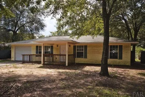 5679 Fairview Dr, Milton, FL 32570 photo 1