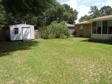 6578 Sinclair St, Milton, FL 32570 photo 6