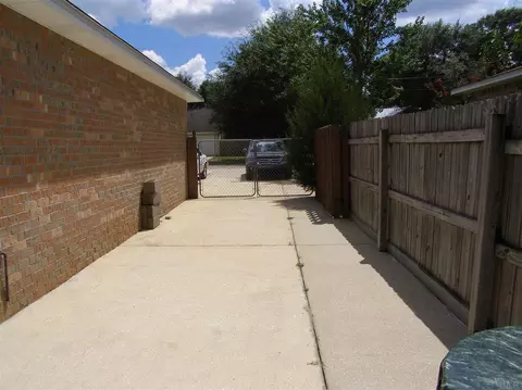 6578 Sinclair St, Milton, FL 32570 photo 22