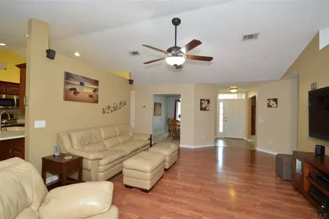 4831 Shane Way, Pace, FL 32571 photo 13