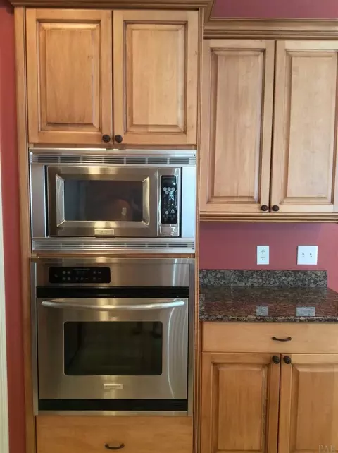 903 Bucyrus Ln, Cantonment, FL 32533 photo 11
