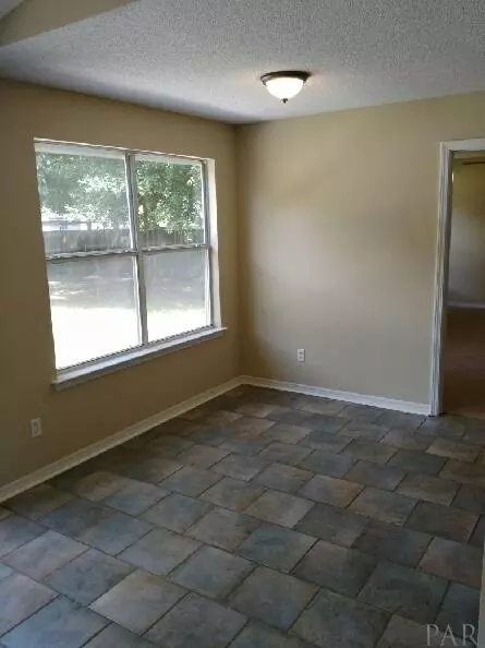 4342 Crosswinds Dr, Milton, FL 32583 photo 6