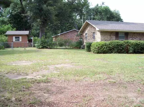 6388 Dixie Rd, Milton, FL 32570 photo 3