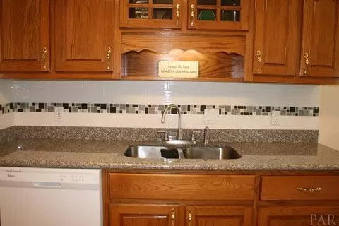 4930 Skipper Ln, Pace, FL 32571 photo 10