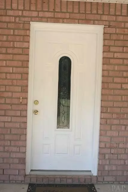 4930 Skipper Ln, Pace, FL 32571 photo 3