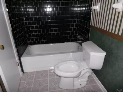 1812 Garcon Point Rd, Milton, FL 32583 photo 10