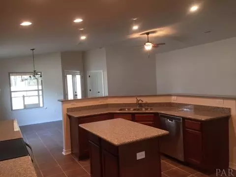 5625 Peach Dr, Pace, FL 32571 photo 5