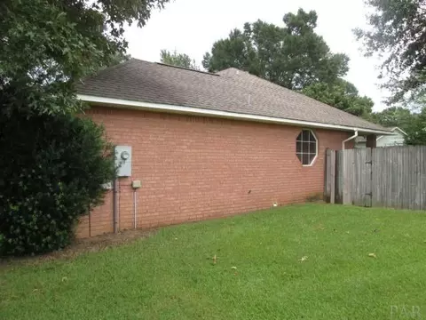 866 Copper Ridge Pl, Cantonment, FL 32533 photo 4