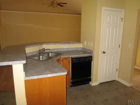 866 Copper Ridge Pl, Cantonment, FL 32533 photo 10