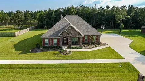 5902 Mountain Crest Ave, Pace, FL 32571 photo 1