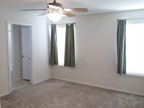 622 Hanley Downs Dr, Cantonment, FL 32533 photo 4