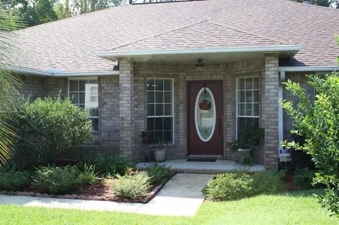 801 Alysheba Ct, Cantonment, FL 32533 photo 1