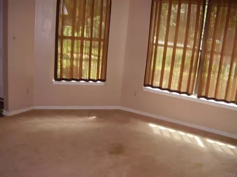 5608 Richmond Ct, Pace, FL 32571 photo 12