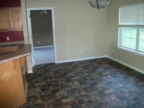 1101 Longview Ct, Cantonment, FL 32533 photo 5