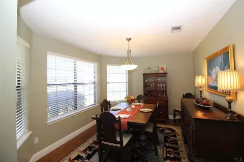 5660 Dove Dr, Pace, FL 32571 photo 7