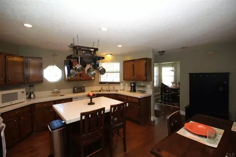 5660 Dove Dr, Pace, FL 32571 photo 5
